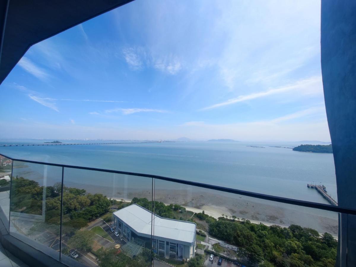 Infinite Seaview With Penang Bridge Suite With Sunrise Up To 11 Person Байан-Лепас Экстерьер фото