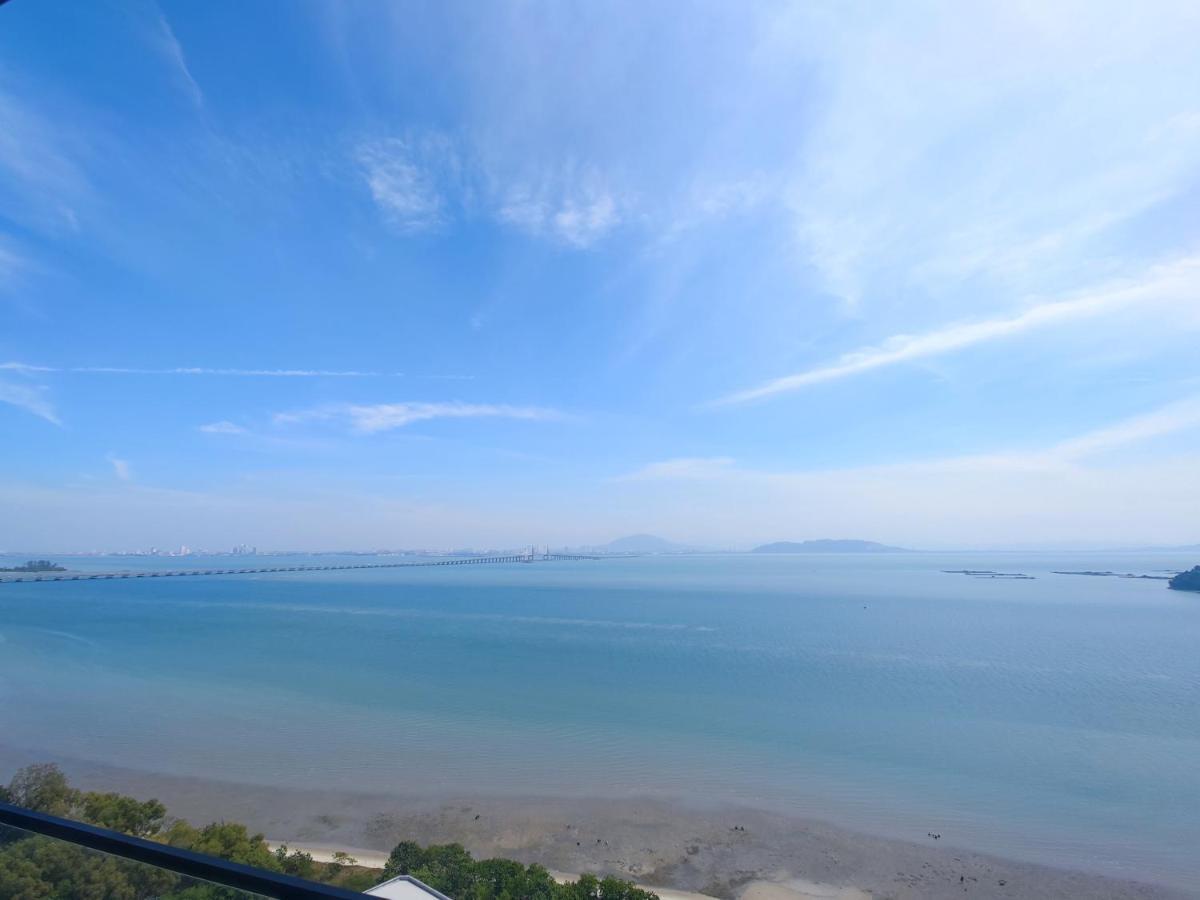 Infinite Seaview With Penang Bridge Suite With Sunrise Up To 11 Person Байан-Лепас Экстерьер фото